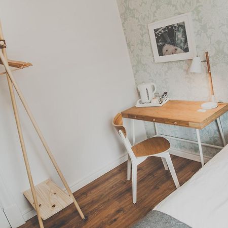 Antique House B&B Portrush Ngoại thất bức ảnh