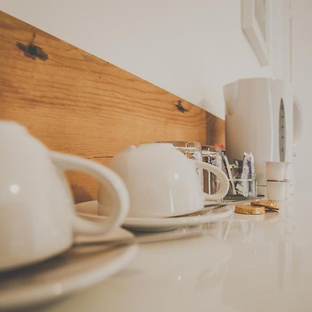 Antique House B&B Portrush Ngoại thất bức ảnh